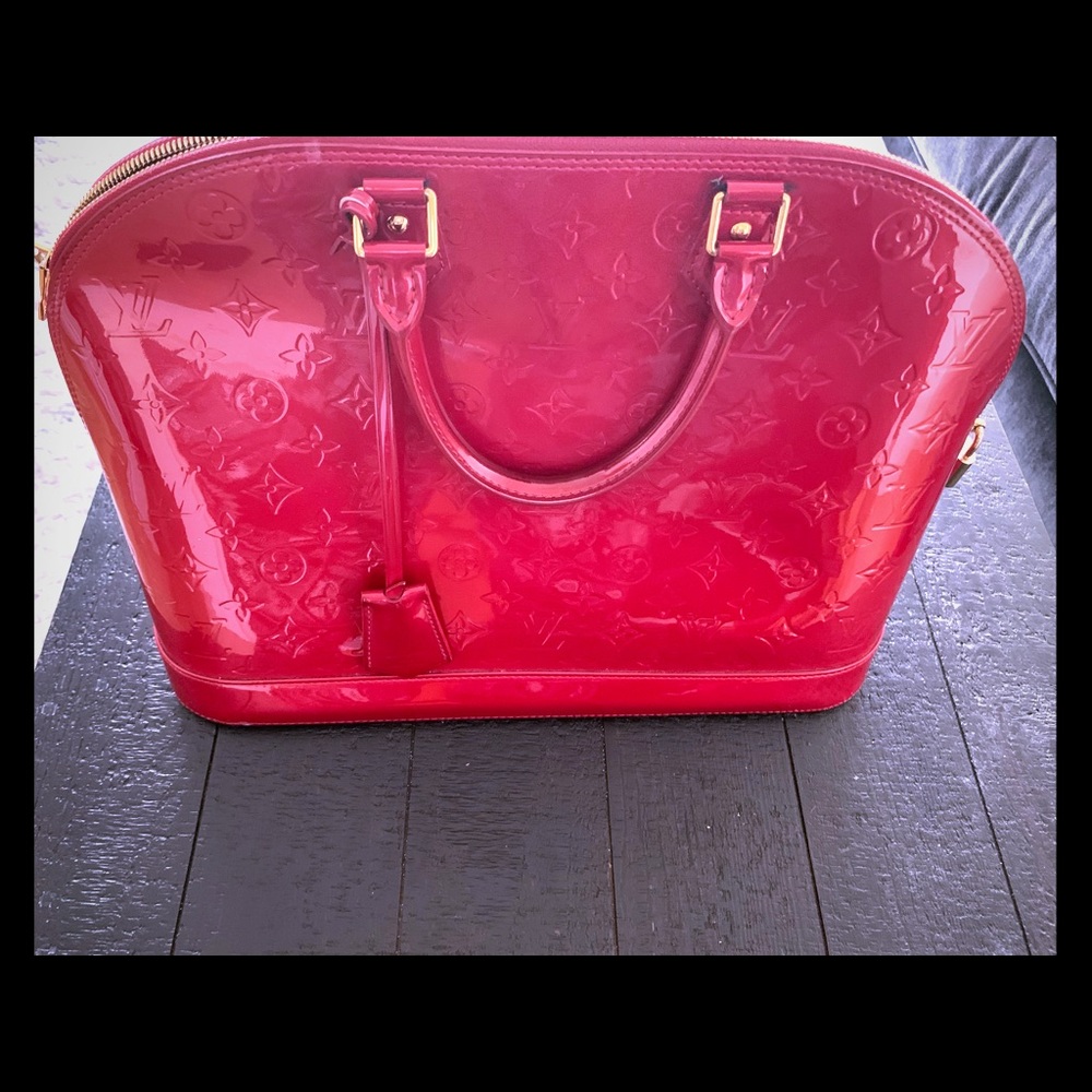 LOUIS VUITTON ALMA
